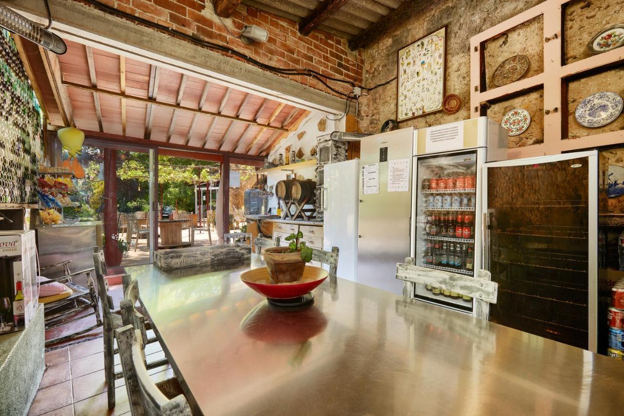 B&B Mas Torrencito Pet Friendly Parets de Ampurda Exterior photo