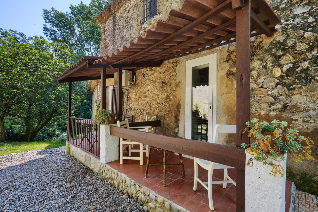 B&B Mas Torrencito Pet Friendly Parets de Ampurda Exterior photo